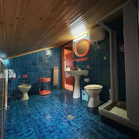Apartment In Mezzo Al Bosco *